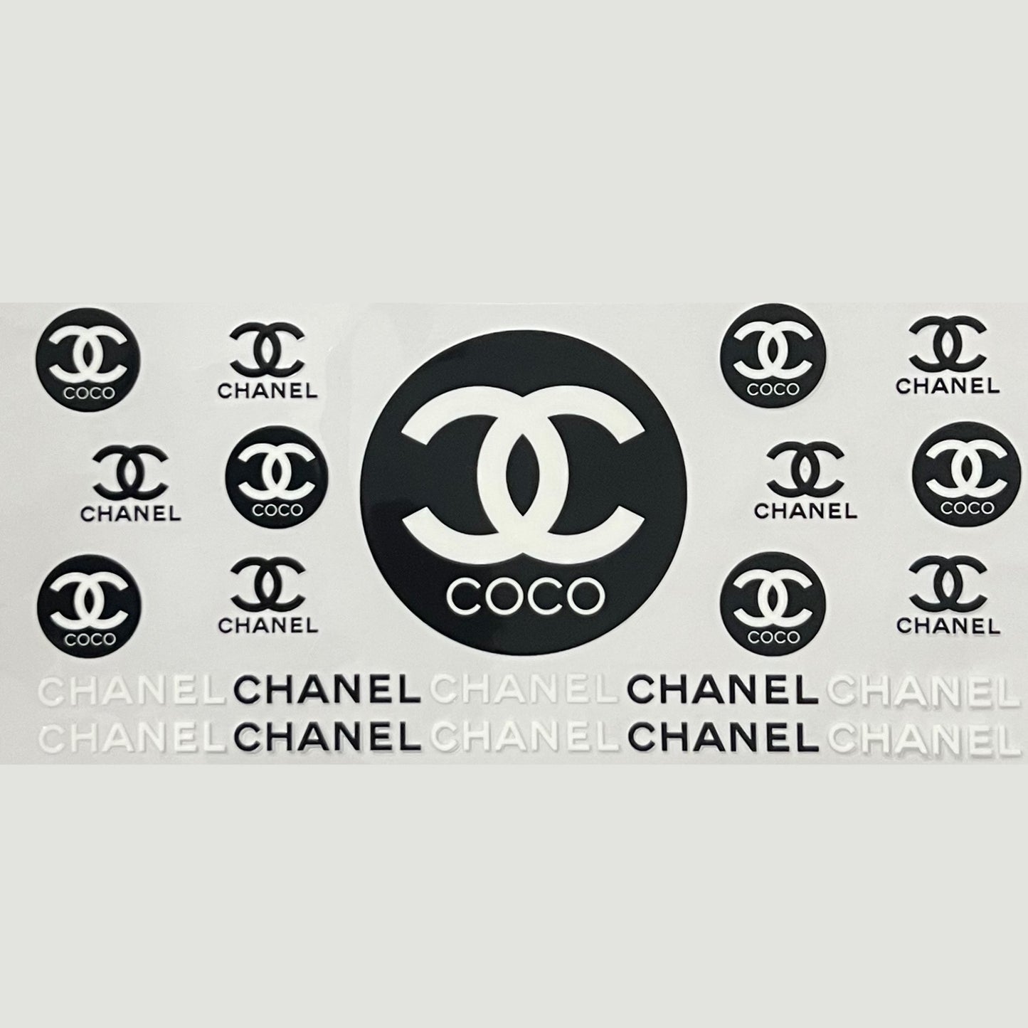 700