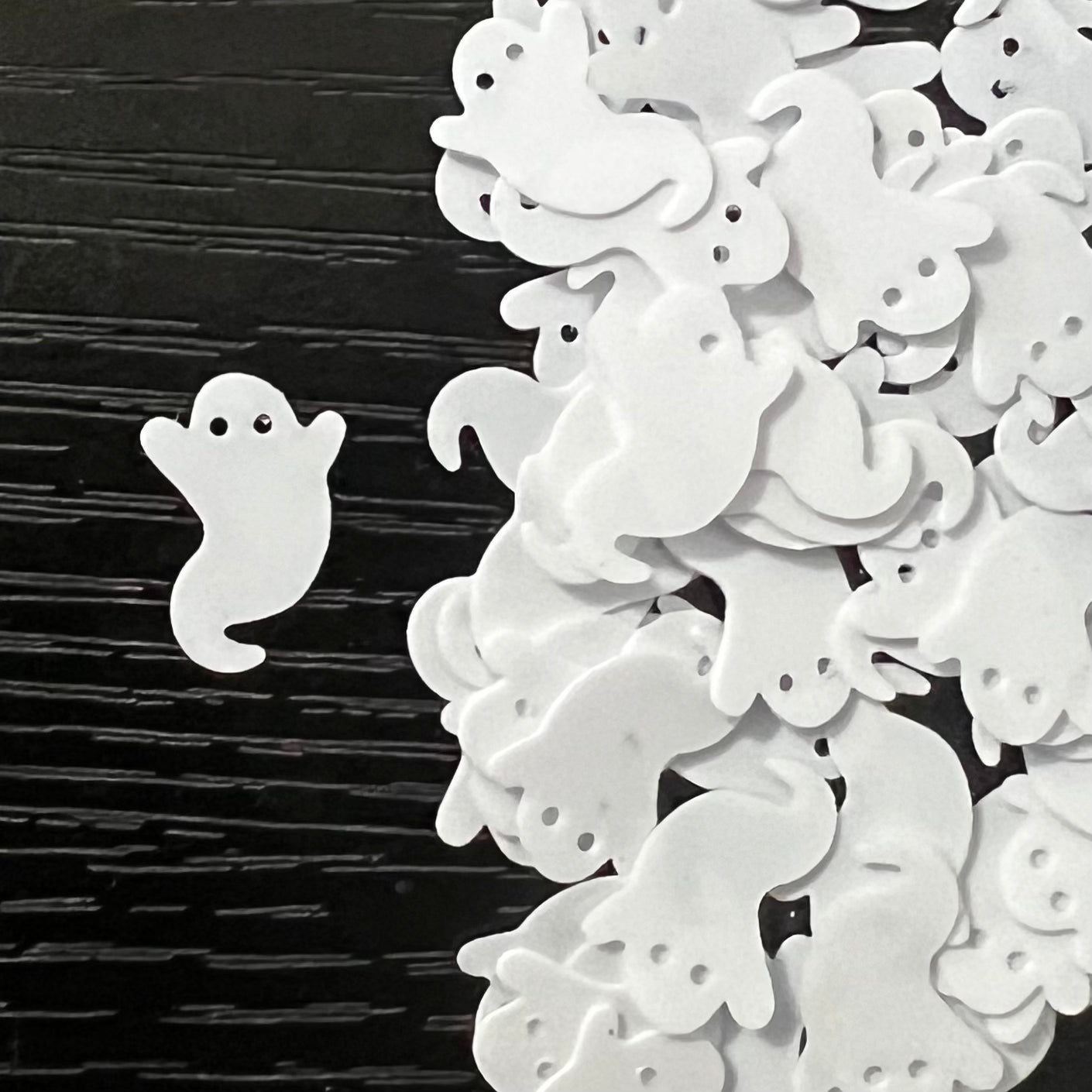 Large Ghosts (glitter)