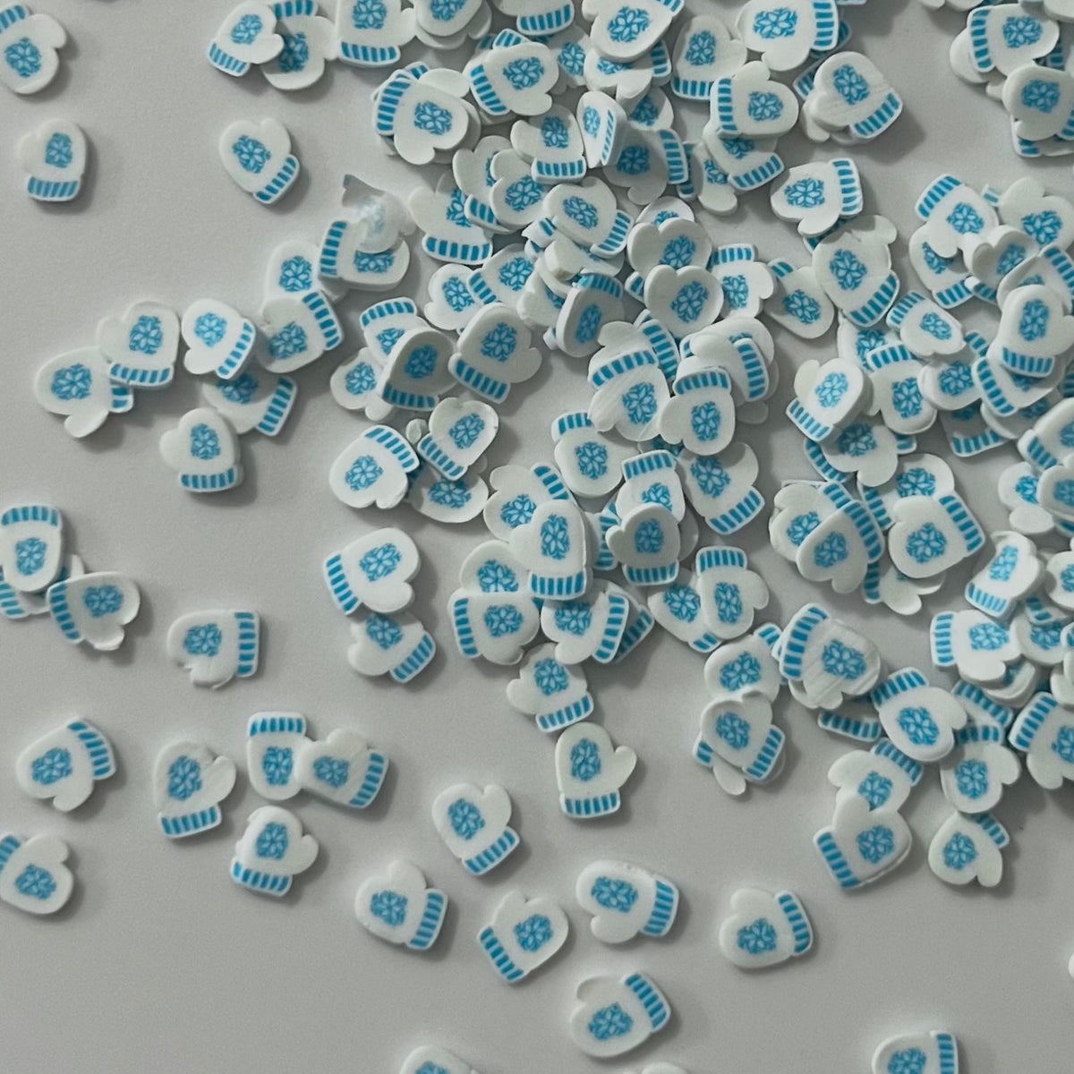 White/Teal Mittens