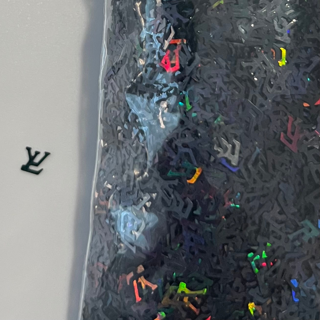 Black Holographic LV