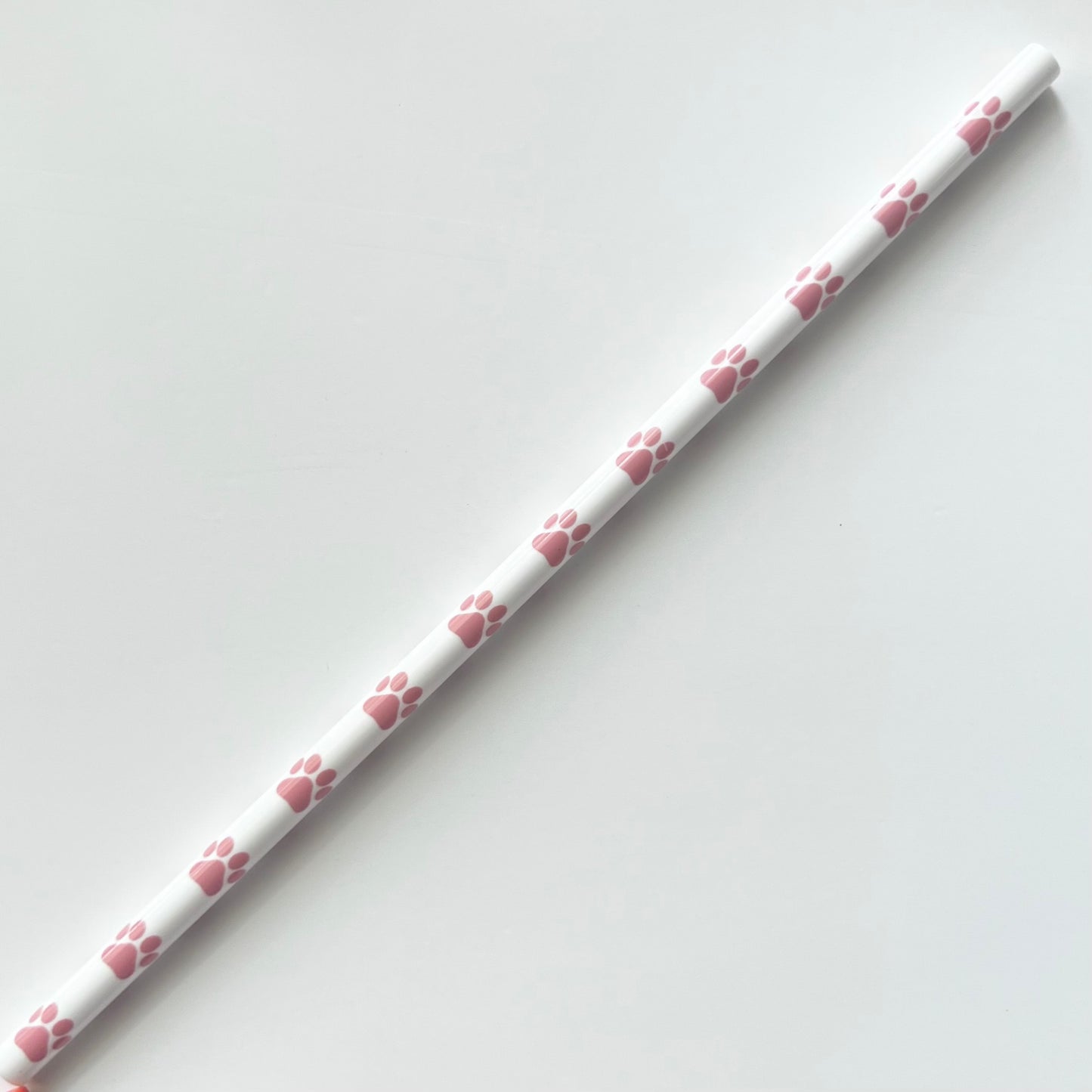 9” Dusty Pink Paw Prints Straw (fits 16oz)